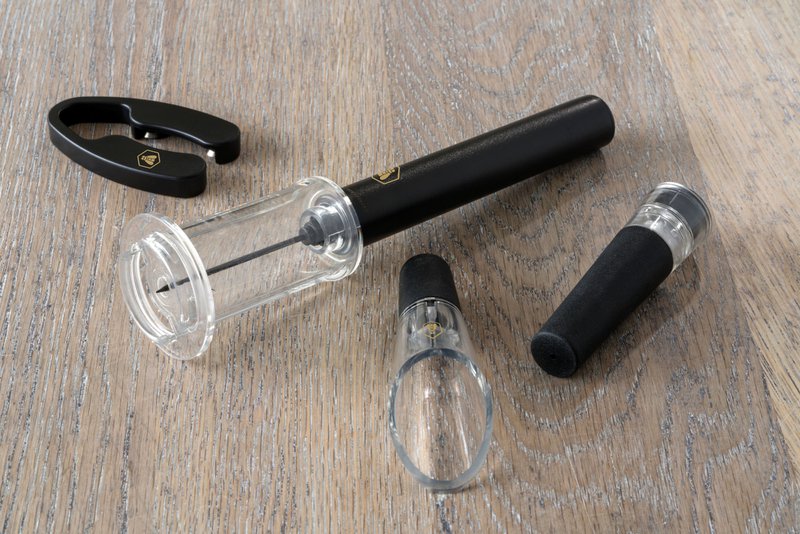 LAGUIOLE AIR PUMP WINE OPENER WINE BOX 4 ACCESSORIES