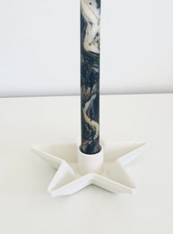 Håndstøbt stjerne lysestage - jesmonite