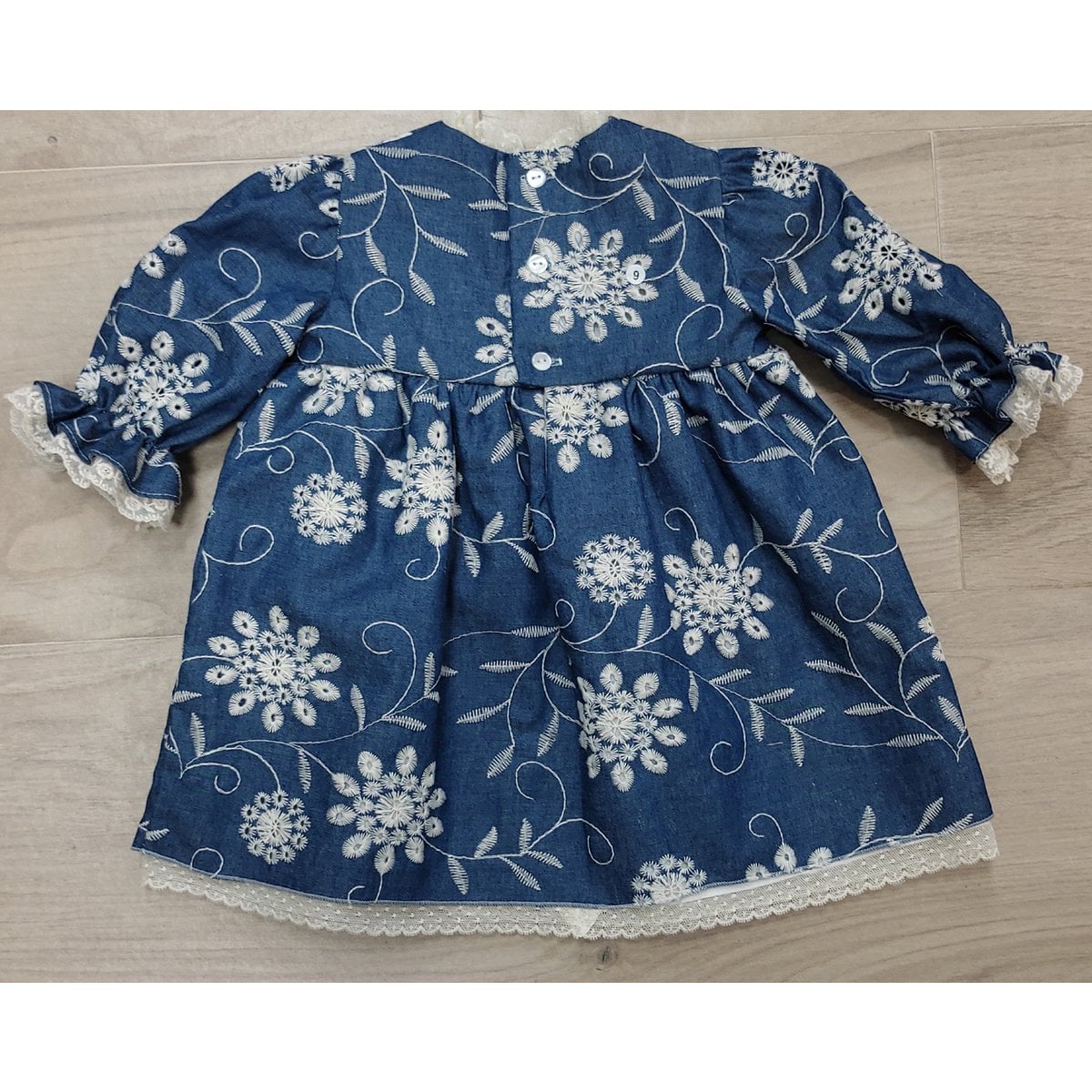 Robe en jean brodée Agnes