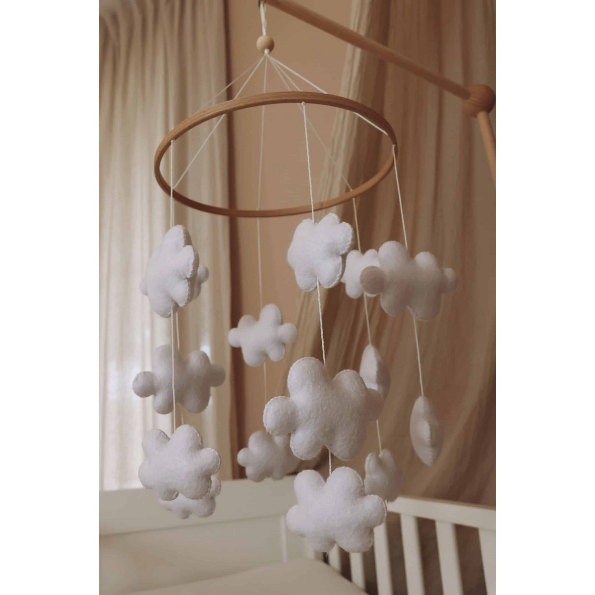 Handgemaakte Wolken Muziekmobiel - Boxmobiel - Baby mobile - mobile wickeltisch