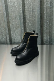 Schwarze Lorna-Reißverschlussstiefel
