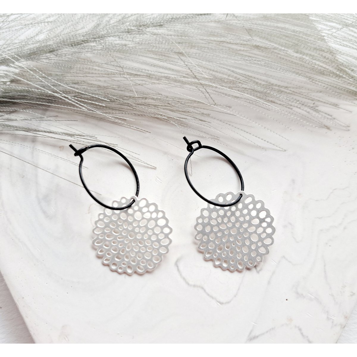 Pendientes - MINImalismo - Sunny - plata/negro