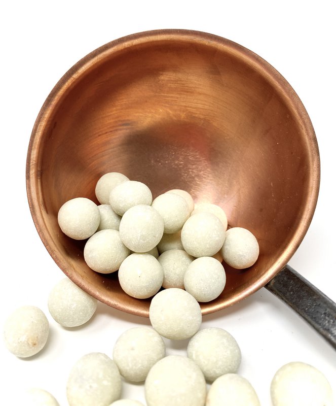 Kokos-Haselnüsse aus weißer Schokolade (Großpackung 1 kg)
