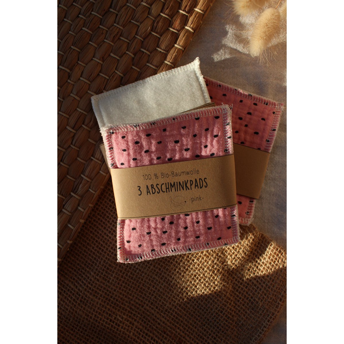 Washable make-up removal pad