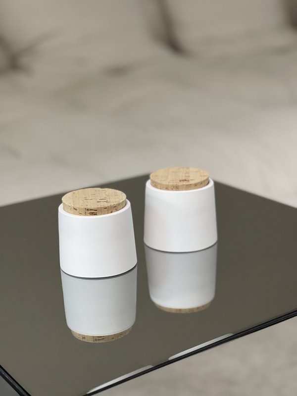 Vessel with a cork lid
