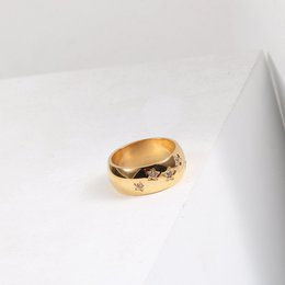 Boa – Bold Night Star Gold-Bandring