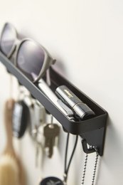 Yamazaki Smart Key Rack med bakke magnetisk