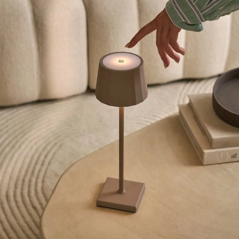 William Koala Brown Wiederaufladbare Tischlampe