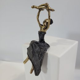 Sculpture en bronze "Bébé volant" de Karim Sana | 15 cm | Couleurs différentes