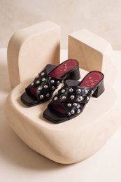 MOMMY STUDS BLACK – Sabot con tacco borchiato