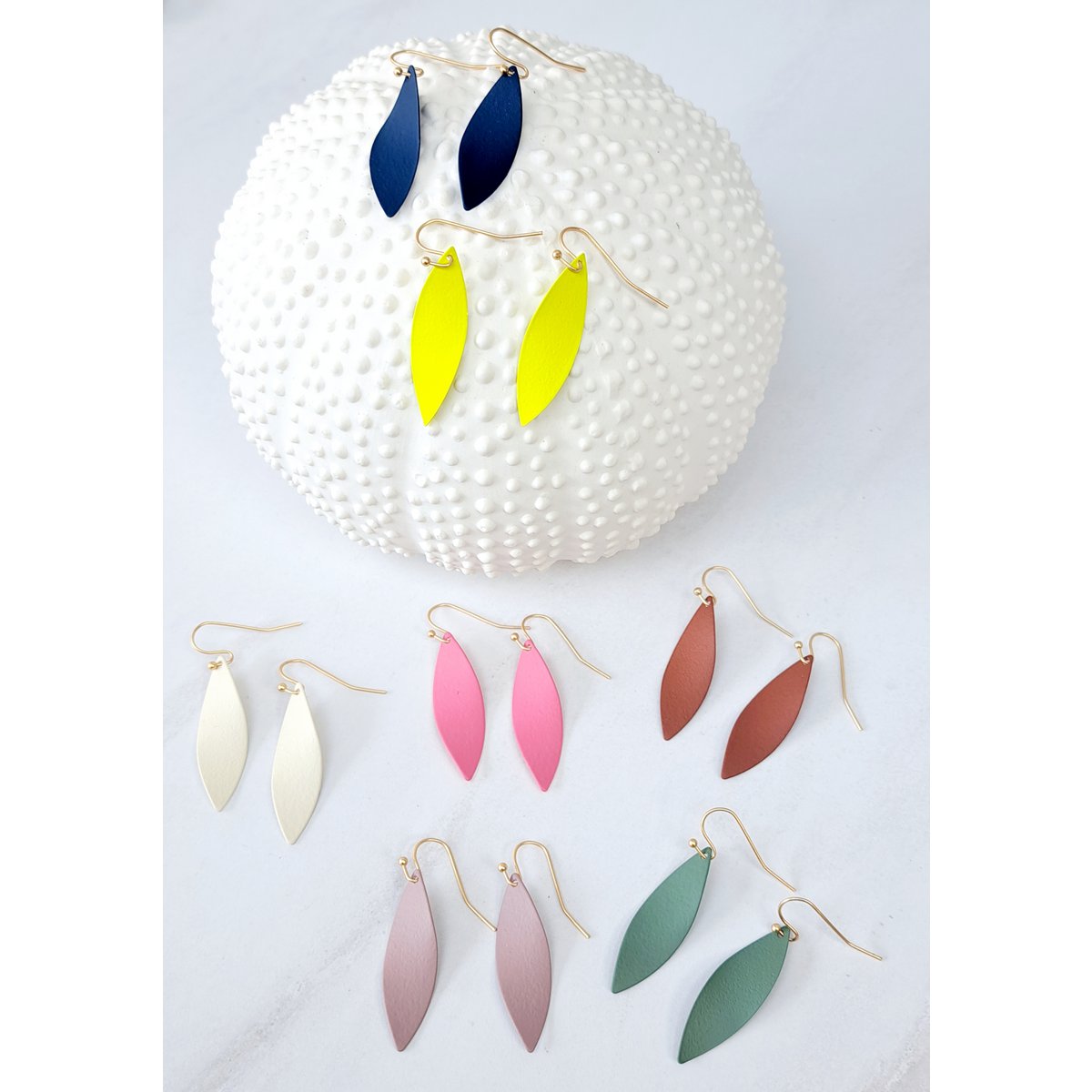 Pendientes - Twist - verde/lila/rosa/azul/ivory/fox/amarillo
