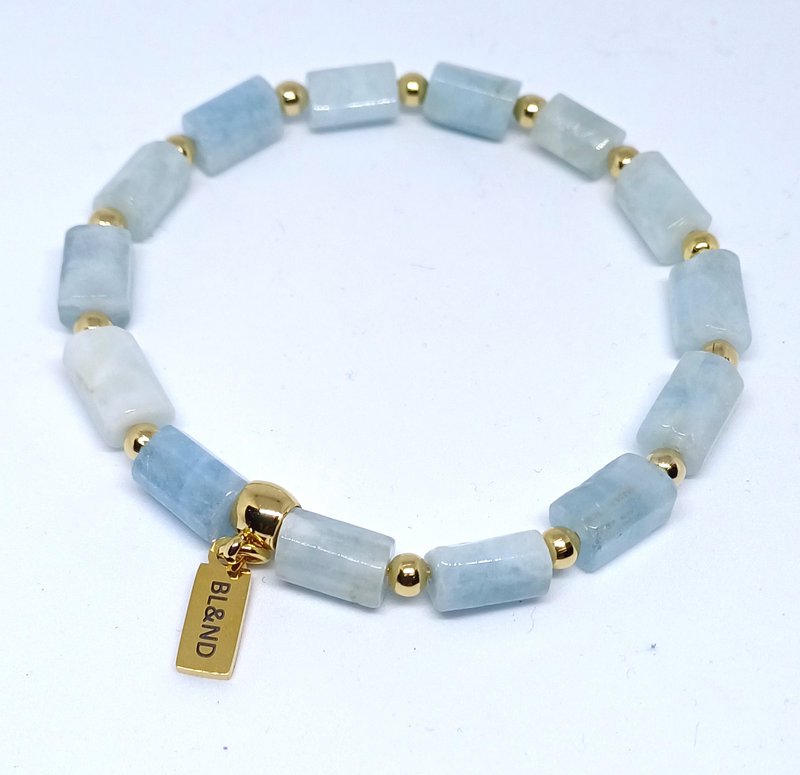 Bracciale elasticizzato con colonna di pietre preziose
