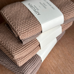 Knitted Kitchen Towel – Solid – Hazelnut