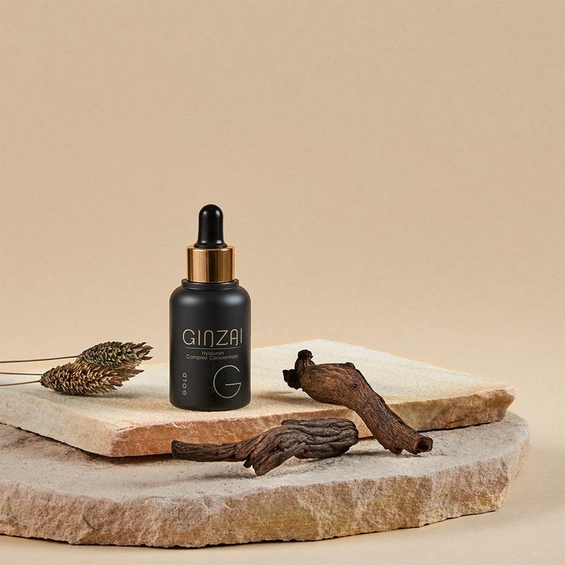 Hyaluronisk serum med ginseng