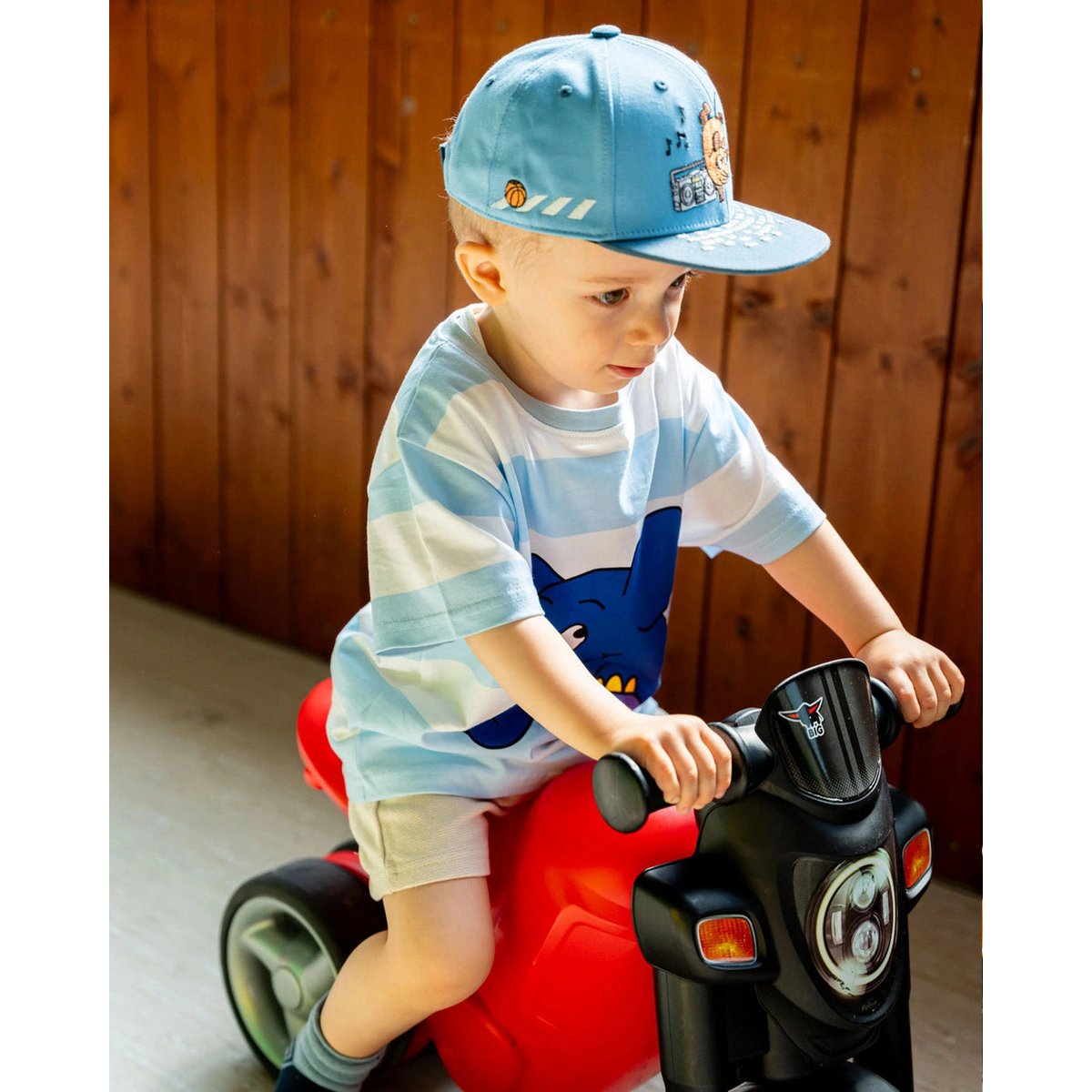 koaa – Maus, Elefant & Ente “Boombox” – Snapback blauw/grijs