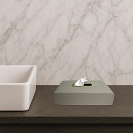 Tapping Box di stoffa in pelle sintetica grigio chiaro con apertura in ottone