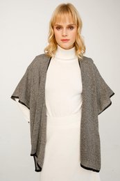 Lydia stjal sort-beige