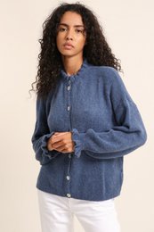 Strickjackenweste aus ALPAKA REF. 8012