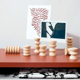 Totem Stand Portafotos/Tarjetas Postales - Corto Nr. 1