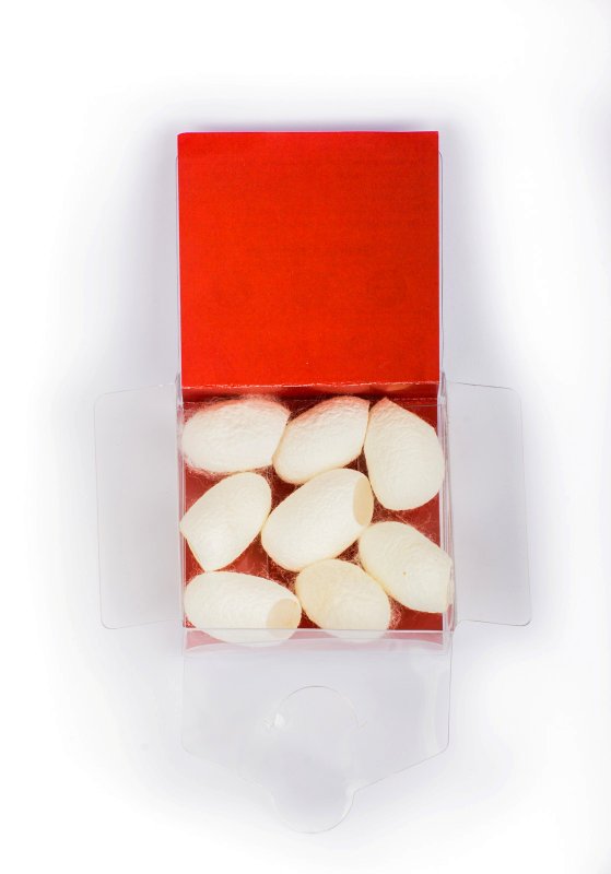 Exfoliating silk cocoons