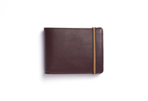 Burgundy Minimalist Wallet With Coin Pocket