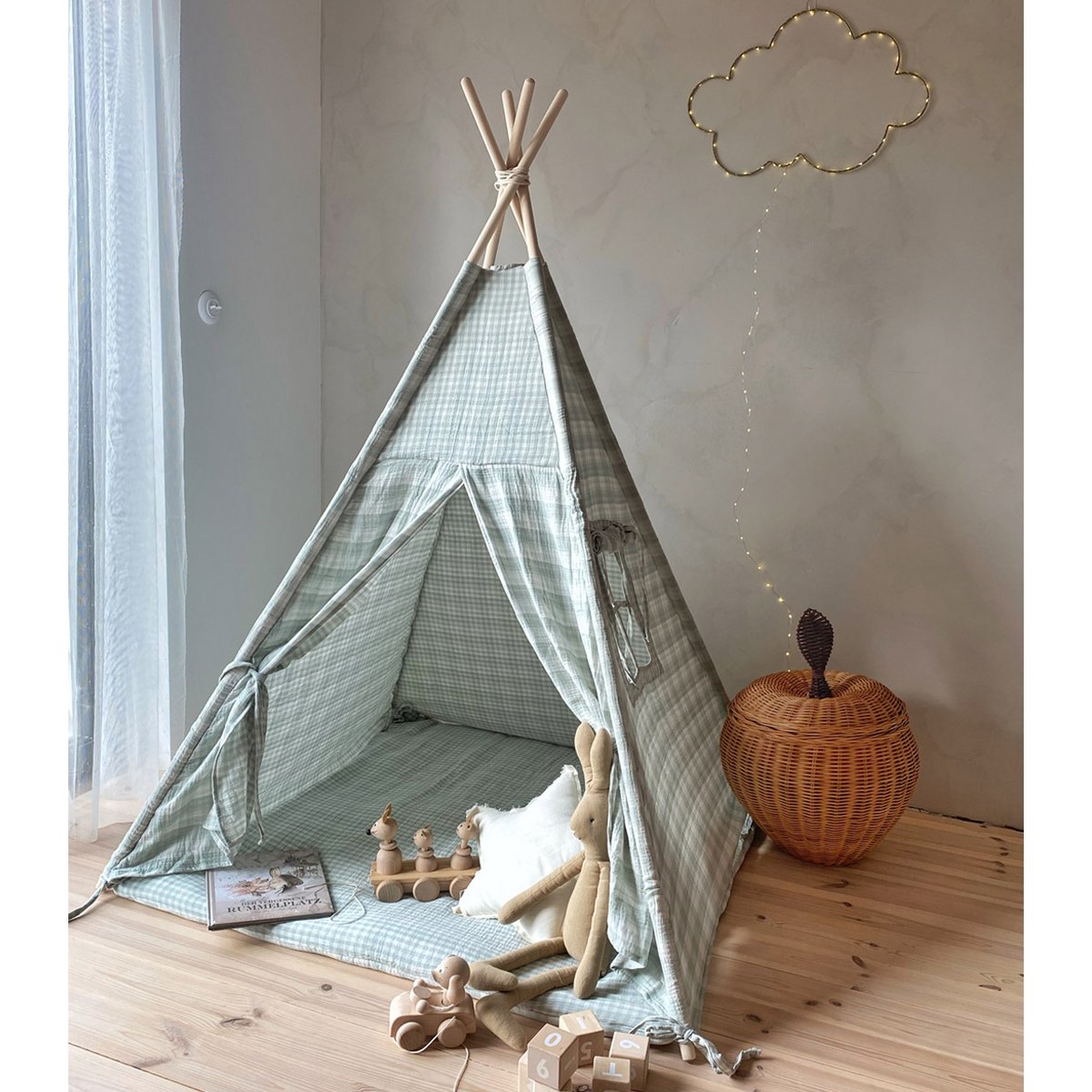 Mint - Tipi, ein Zelt für Kinder mit doppelseitiger Musselin-Bodenmatte