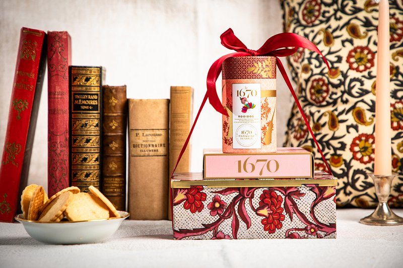 Raspberry chip shortbread cookies - 100g cardboard box - End of school year gift
