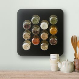 Étagère à épices noire · avec 12 verres · contreplaqué de bouleau · Façade HPL noire