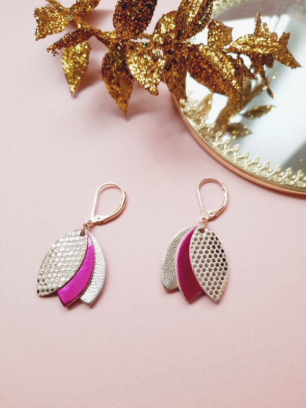 LES CHOUCHOUS leather earrings