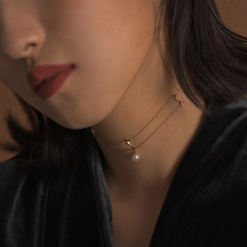Collar gargantilla doble capa con gota de perla