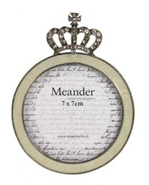 Photo frame round with crown