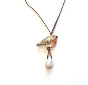 Necklace bird robin
