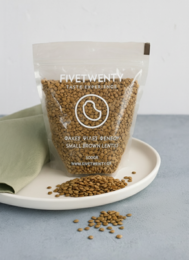 Small brown organic lentils, 500g package.