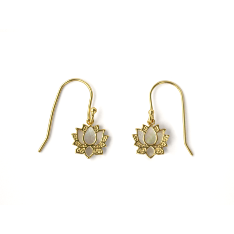 Pendientes chapados en oro con lirio de agua, Claude Monet