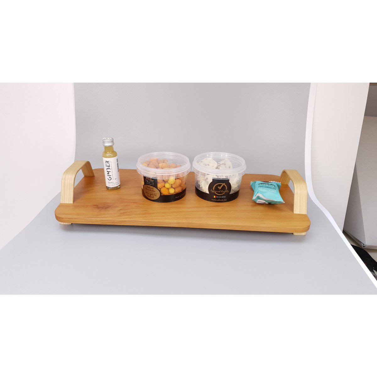 Bana designbakke fra træ og bambus