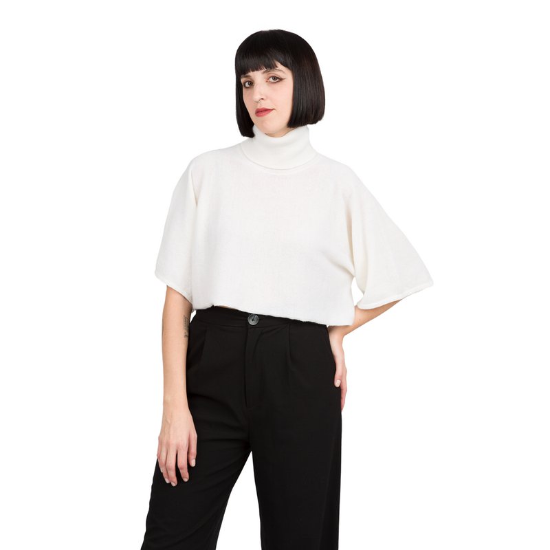 AMY - Poncho corto con cuello alto de puro cashmere