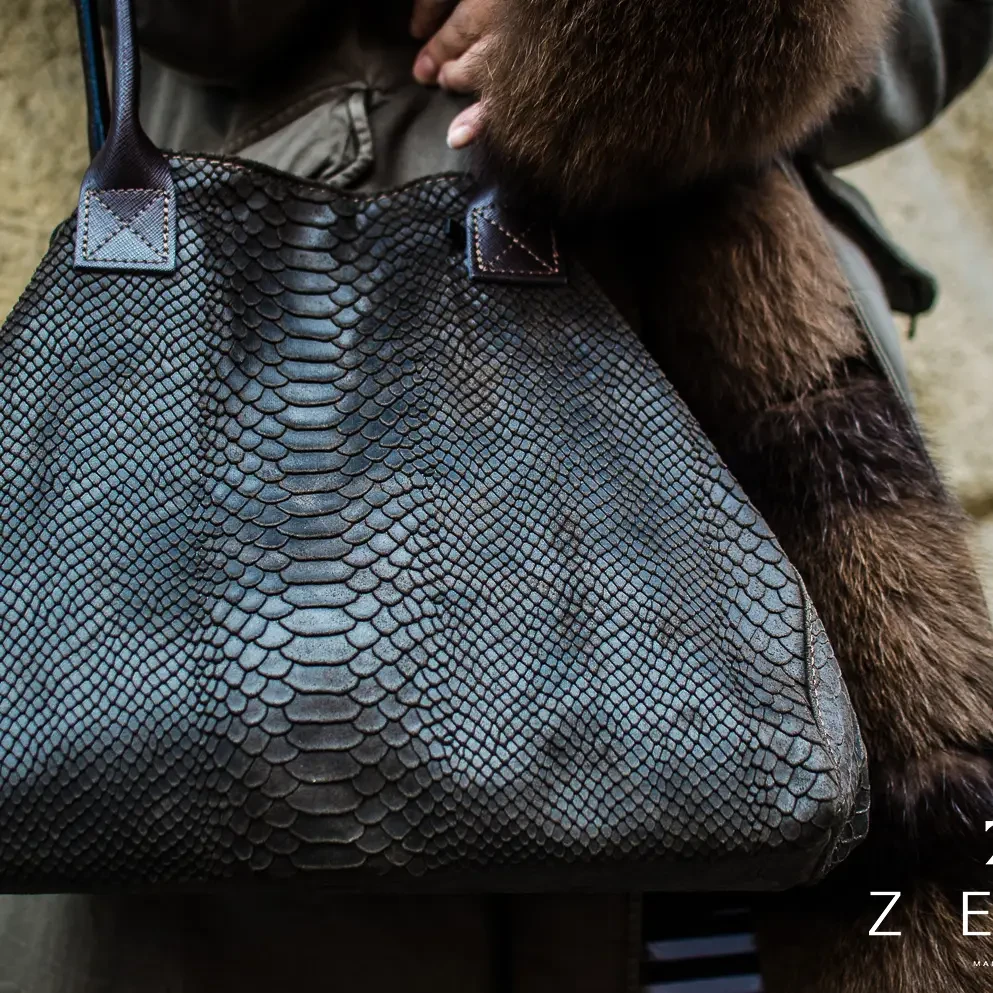 LOLA – Italian python-embossed leather bag – Chocolate
