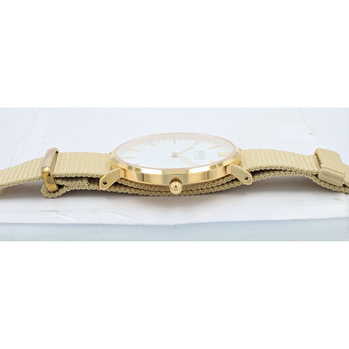 Moderno Milano stainless steel women's watch 36.5 mm, sapphire crystal & nylon NATO strap (beige), gold-colored