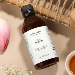 Pinda Thailam 200ml | Olio di erbe tradizionale per disagio articolare, infiammazione e bilanciamento di Pitta