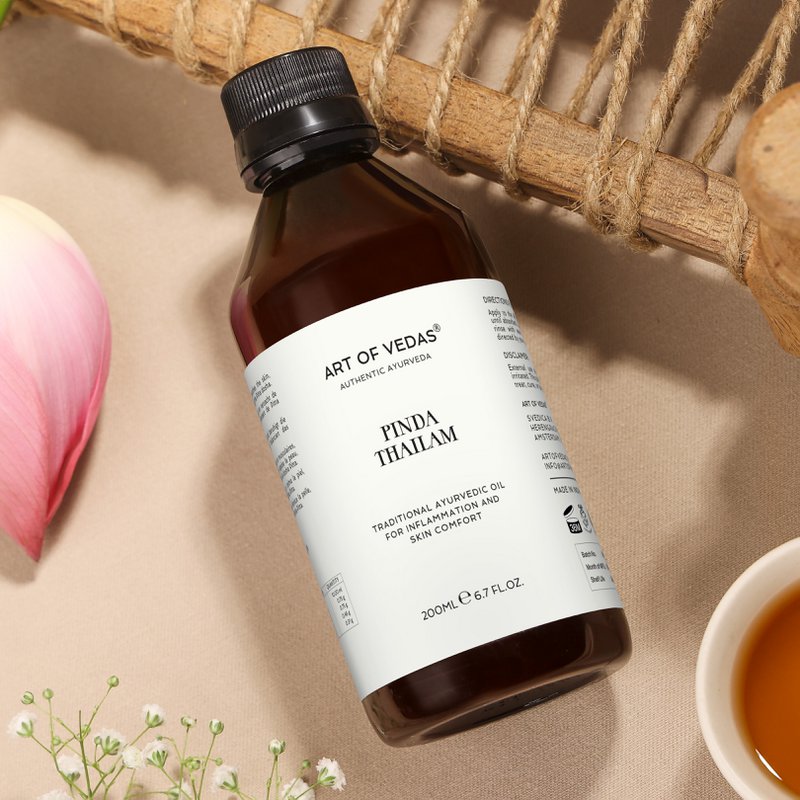 Pinda Thailam 200ml | Olio di erbe tradizionale per disagio articolare, infiammazione e bilanciamento di Pitta