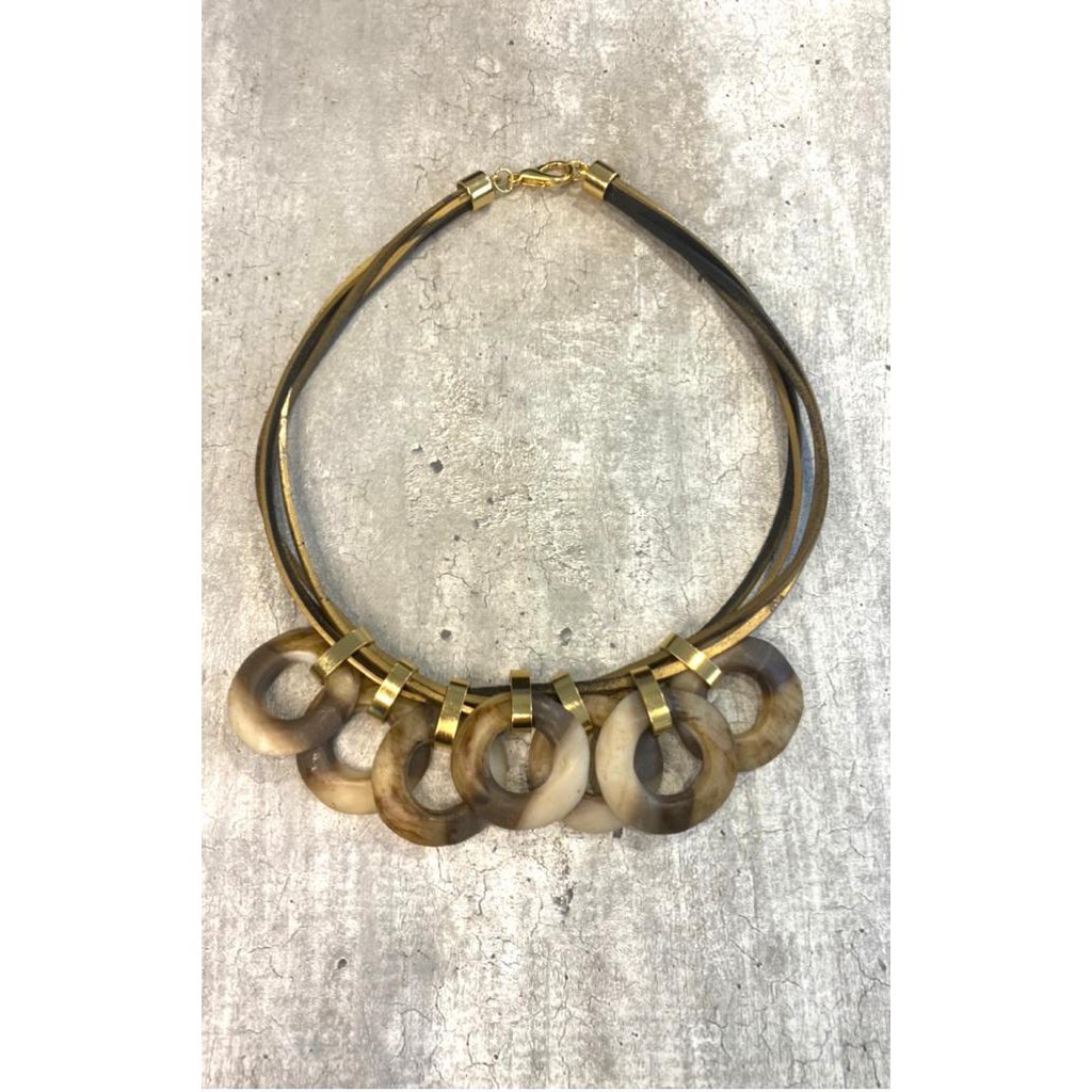 Collana Corta con Passanti in Ceramica - Trama di Corno