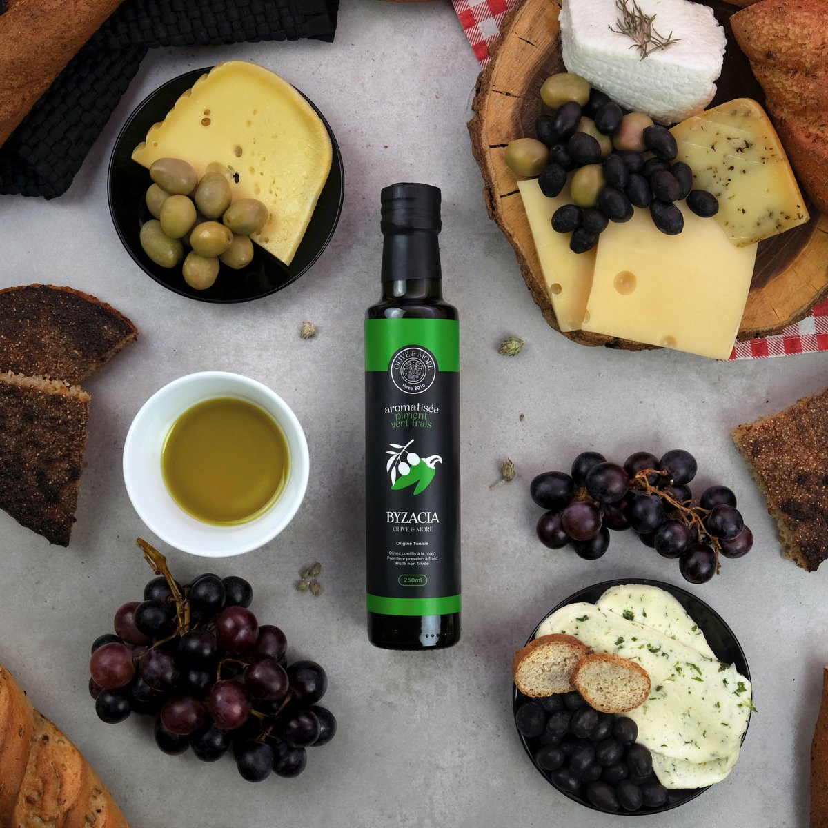 Oliwa z oliwek aromatyzowana świeżym zielonym pieprzem