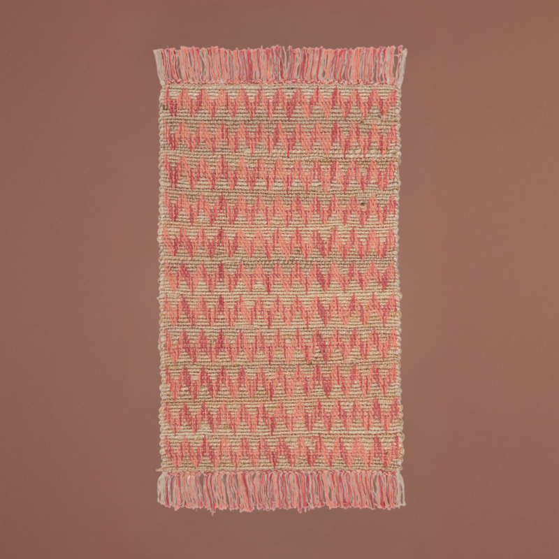 Håndvævet zigzag -tæppe - rød og naturlig med frynser (50 × 80 cm)