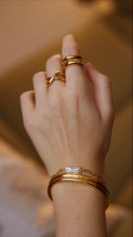 Gil - Bracciale a polsino largo lucido Oro