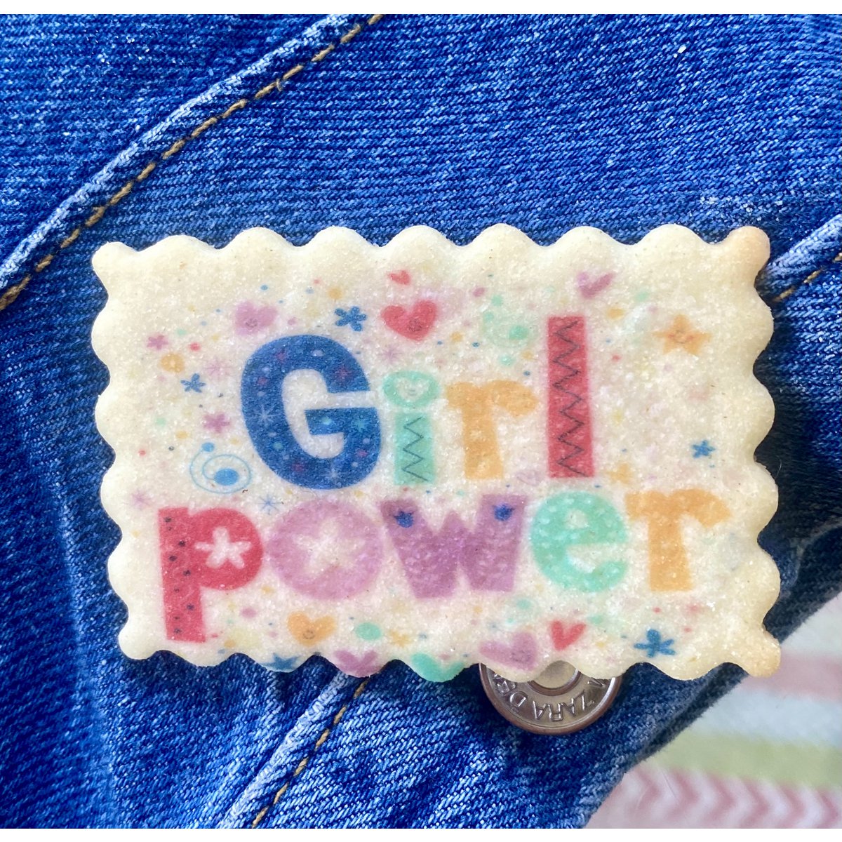 Box of personalized biscuits with the theme "Croque moi!" Copy
