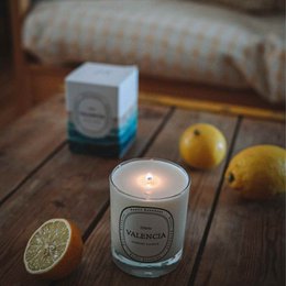 Jeg er duftlys. Citrus duft. Valencia samling