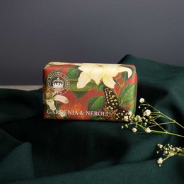 KEW RBG Shea Butter Soap 240g - Gardenia & Neroli