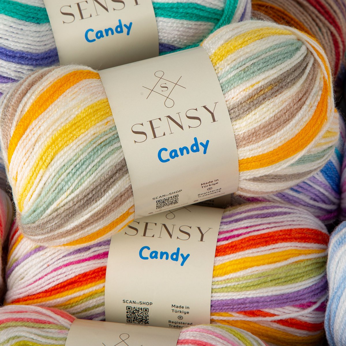 Sensy Candy Yarn, 3.5 oz, 251 yardas, calibre 3 ligero
