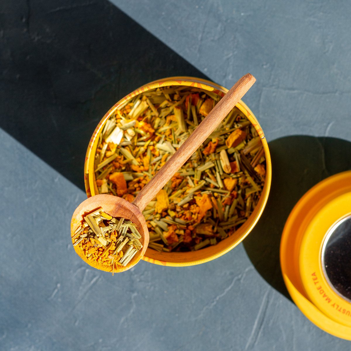 Justea|Turmeric Ginger| Ginger tea | Loose tea | Organic | Fairtrade | Tea gift