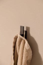 Ensemble de crochets muraux (3 pièces)